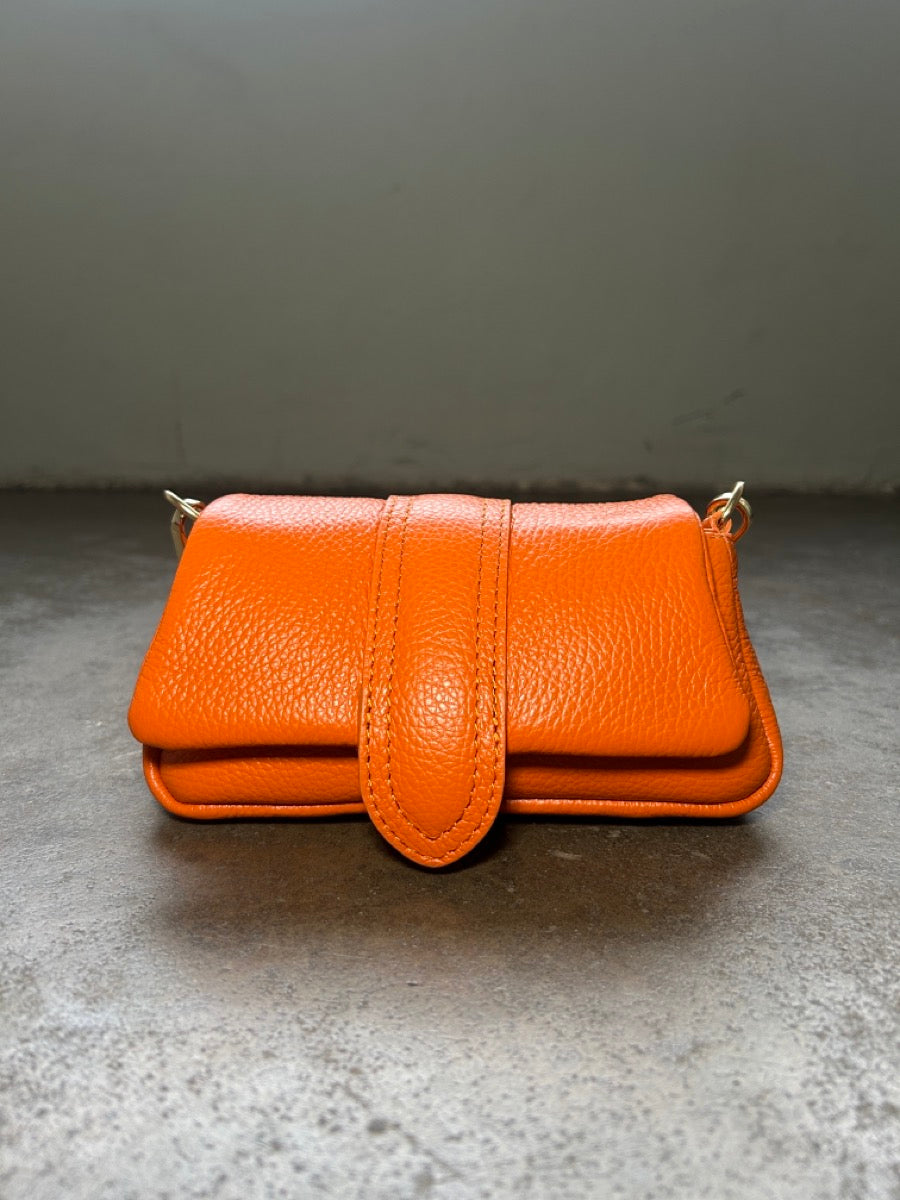 N°129 Tasche Aurorano. N°129 concept store Düsseldorf