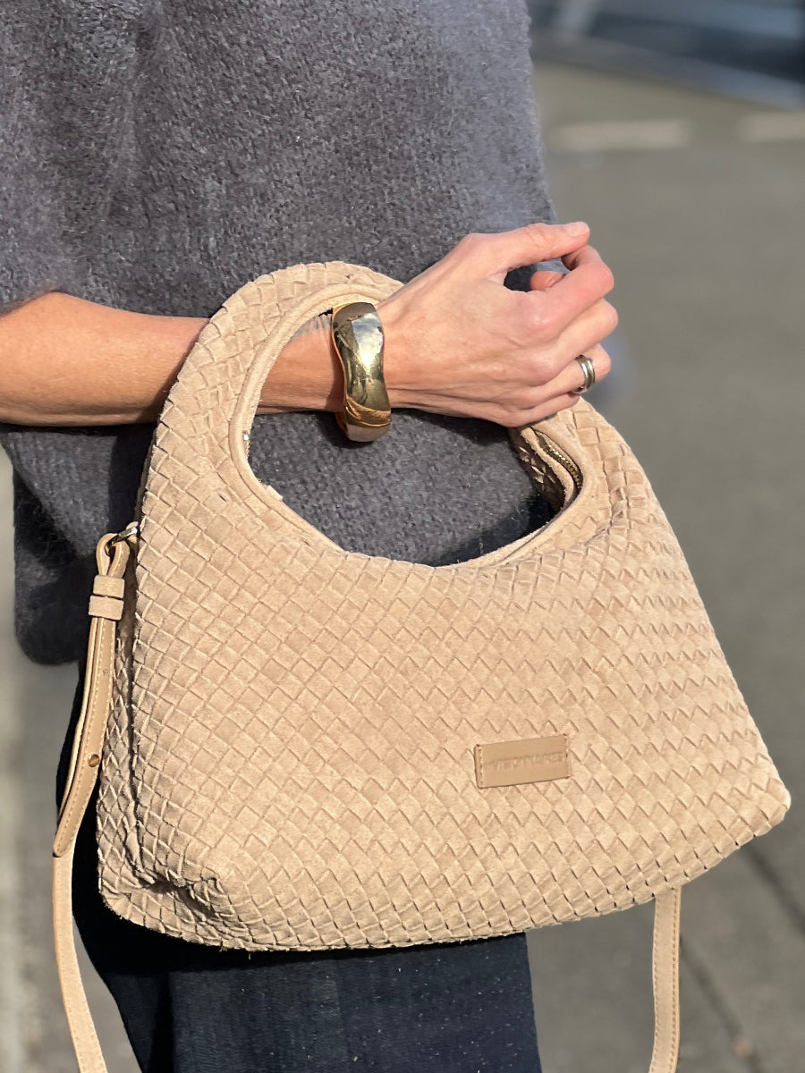 les-visionnaires-tasche-sadie-grande-weave-cozy-no129-concept-store-duesseldorf