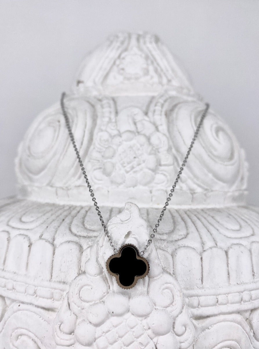 Kette single Flower by. No129 concept store Düsseldorf