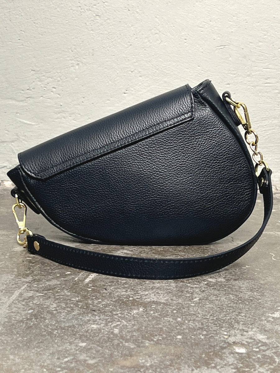 Tasche Saddlebag klein No 129 concept store Duesseldorf