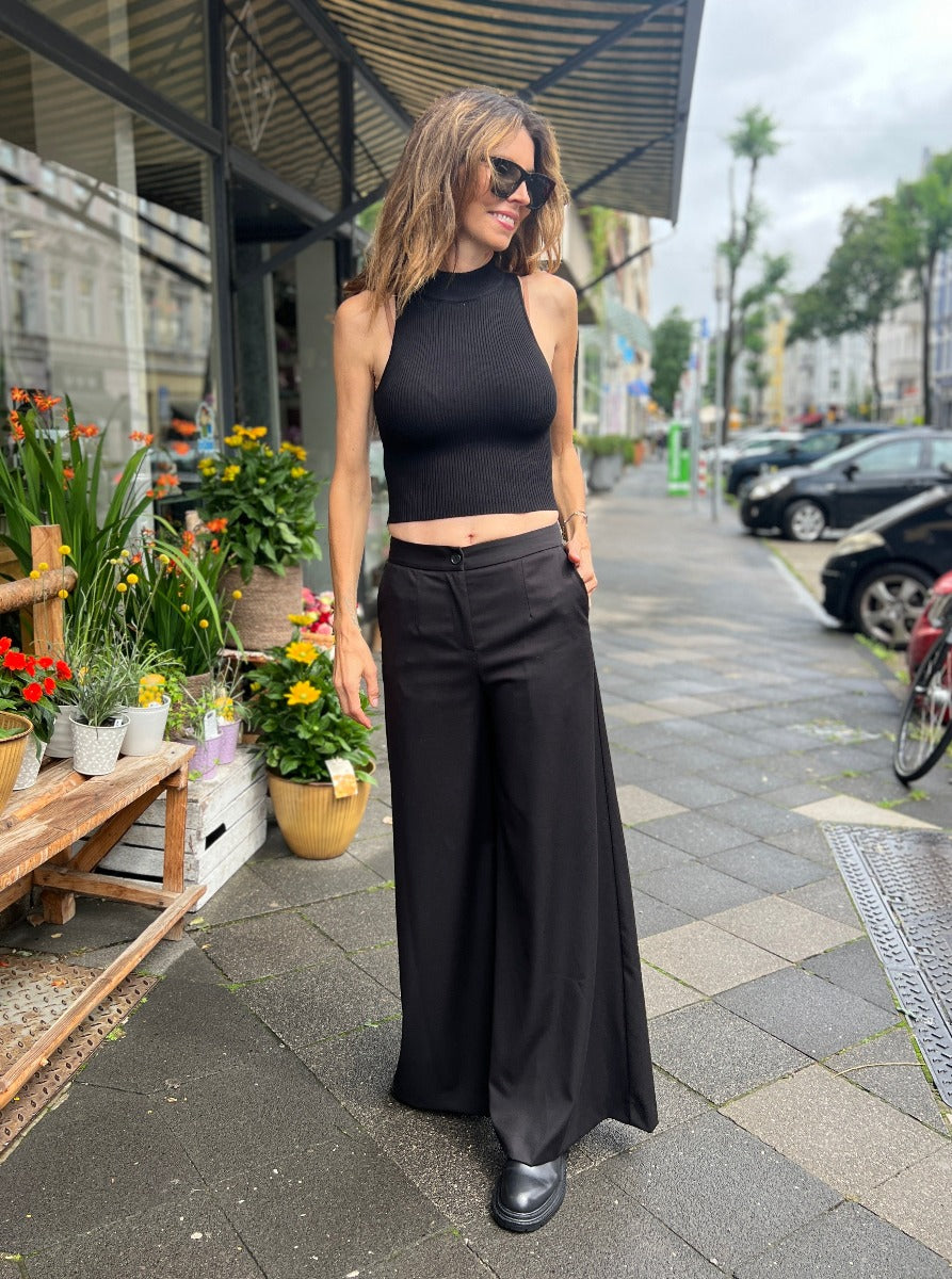 Hose Marlene by Pietronilla. No129 concept store Duesseldorf