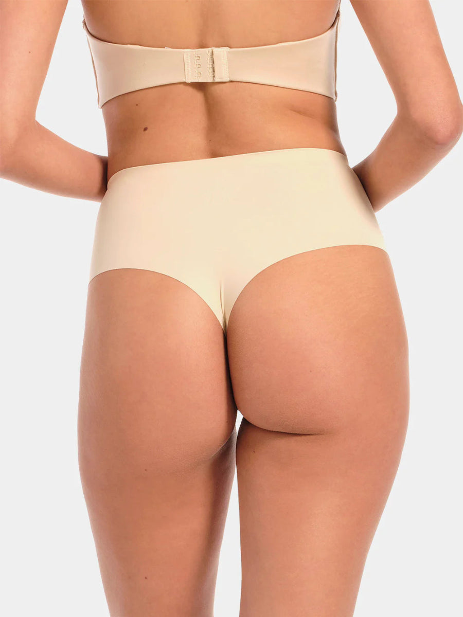 magic-invisible-high-thong-no129-concept-store-duesseldorf