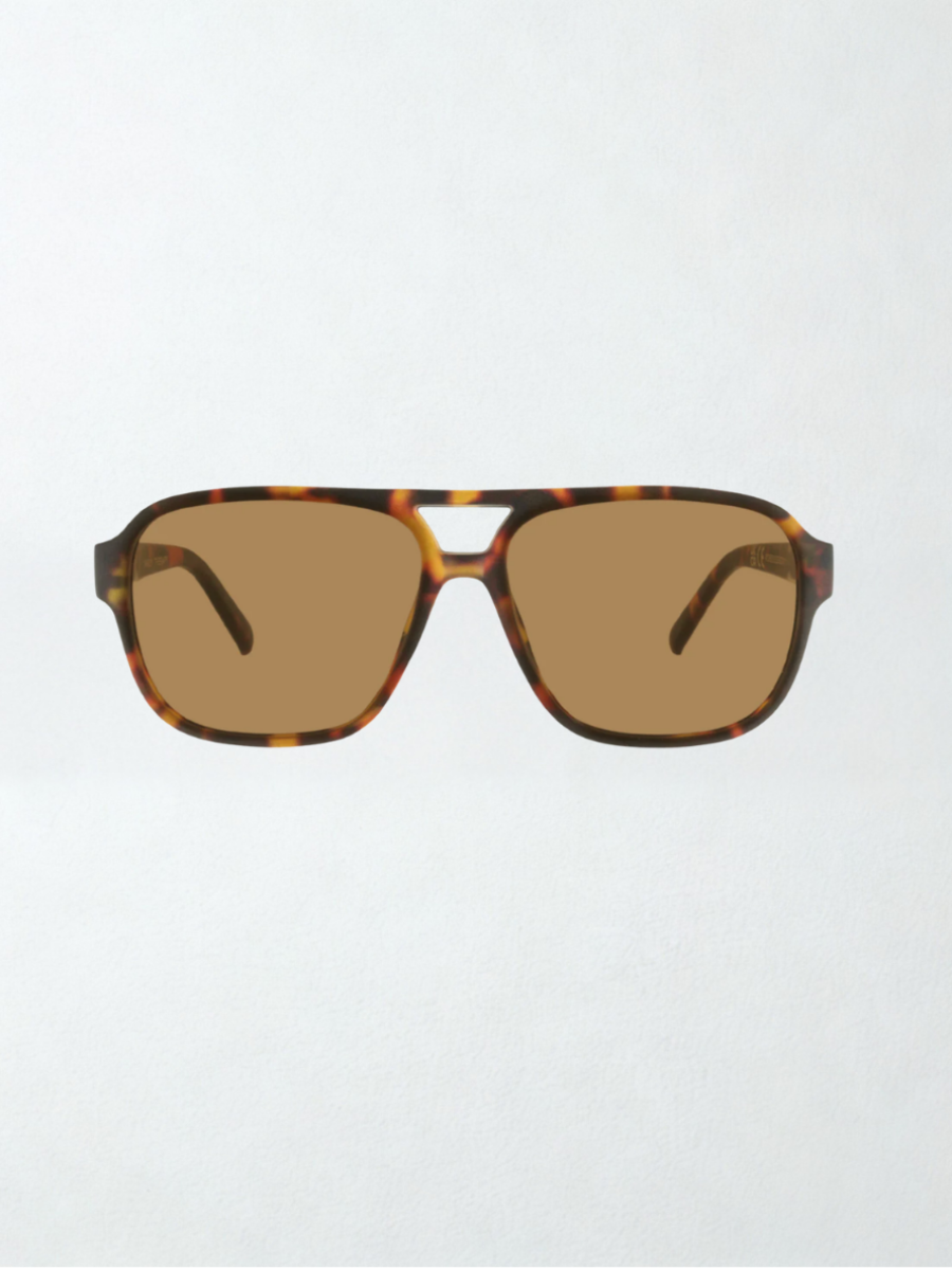 charly-therapy-lesebrille-edgar-sun-no129-concept-store-duesseldorf