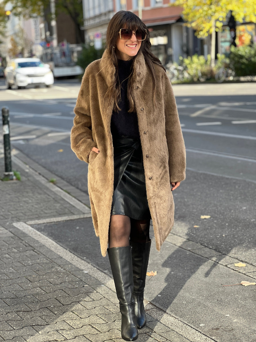 surkana-mantel-nipe-no129-concept-store-duesseldorf