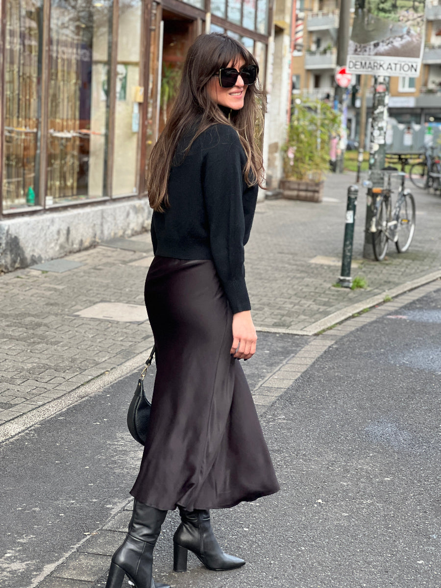 fracomina-rock-satin-midi-no129-concept-store-duesseldorf