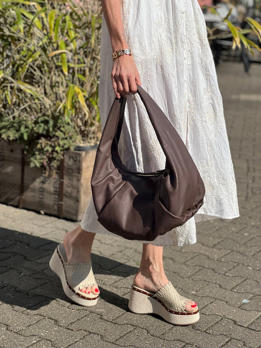 les-visionnaires-tasche-greta-essential-soft-granny-no129-concept-store-duesseldorf