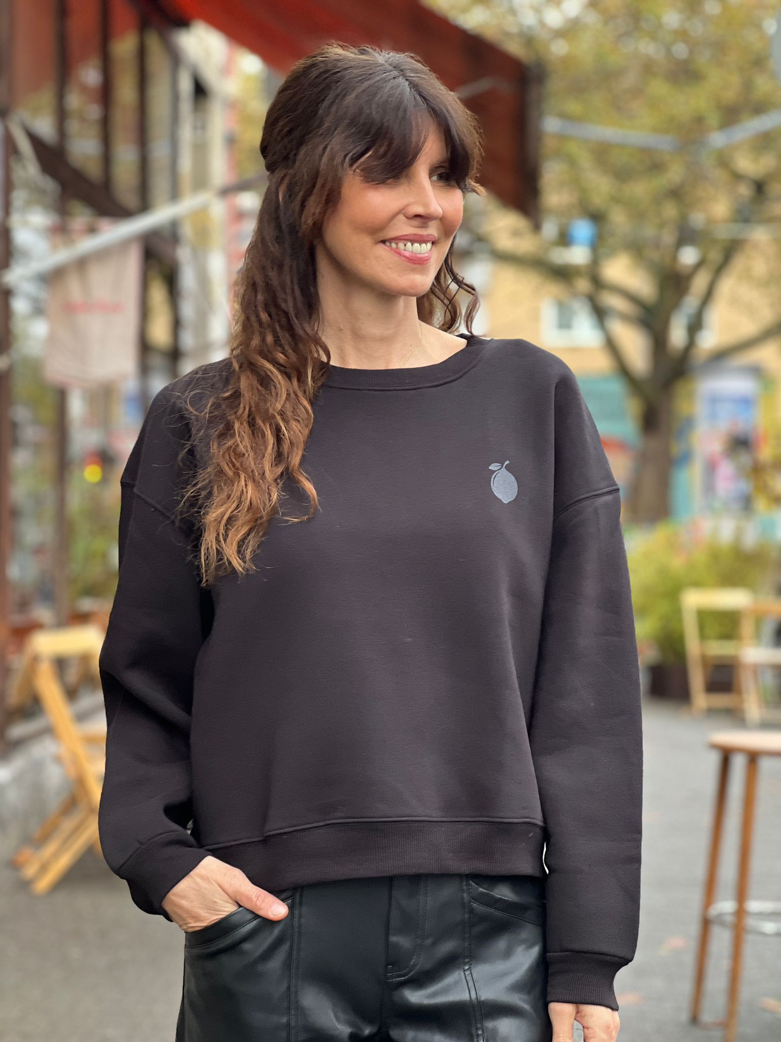 sofie-schnoor-sweater-less-perfect-no129-concept-store-duesseldorf